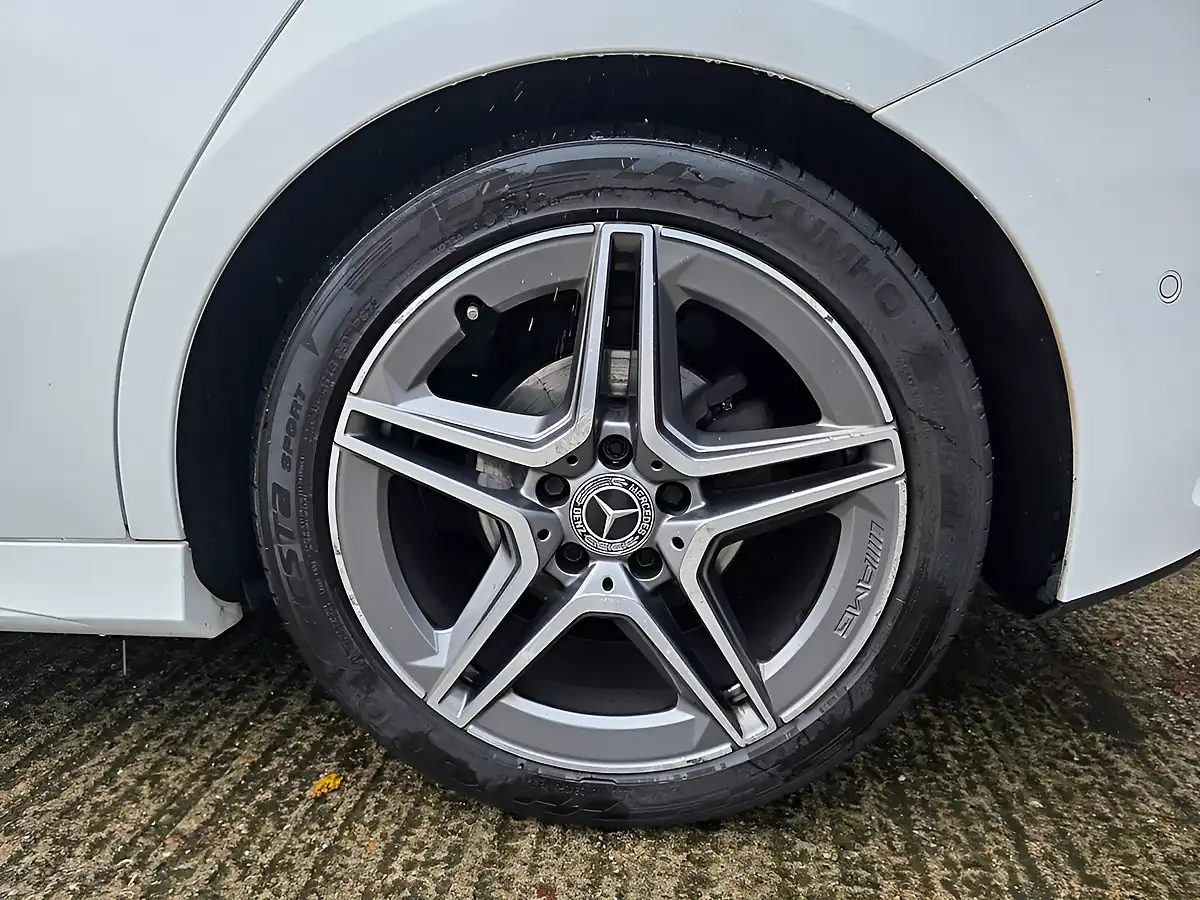 Used 2019 Mercedes-Benz a Class AMG Line (premium) Polar White - Interior and Exterior details 10