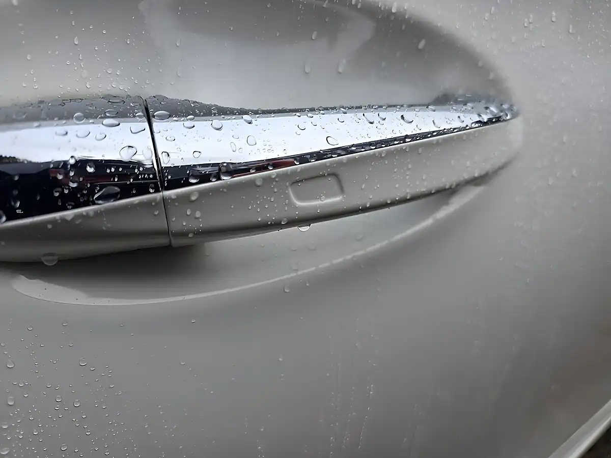 Used 2019 Mercedes-Benz a Class AMG Line (premium) Polar White - Interior and Exterior details 13