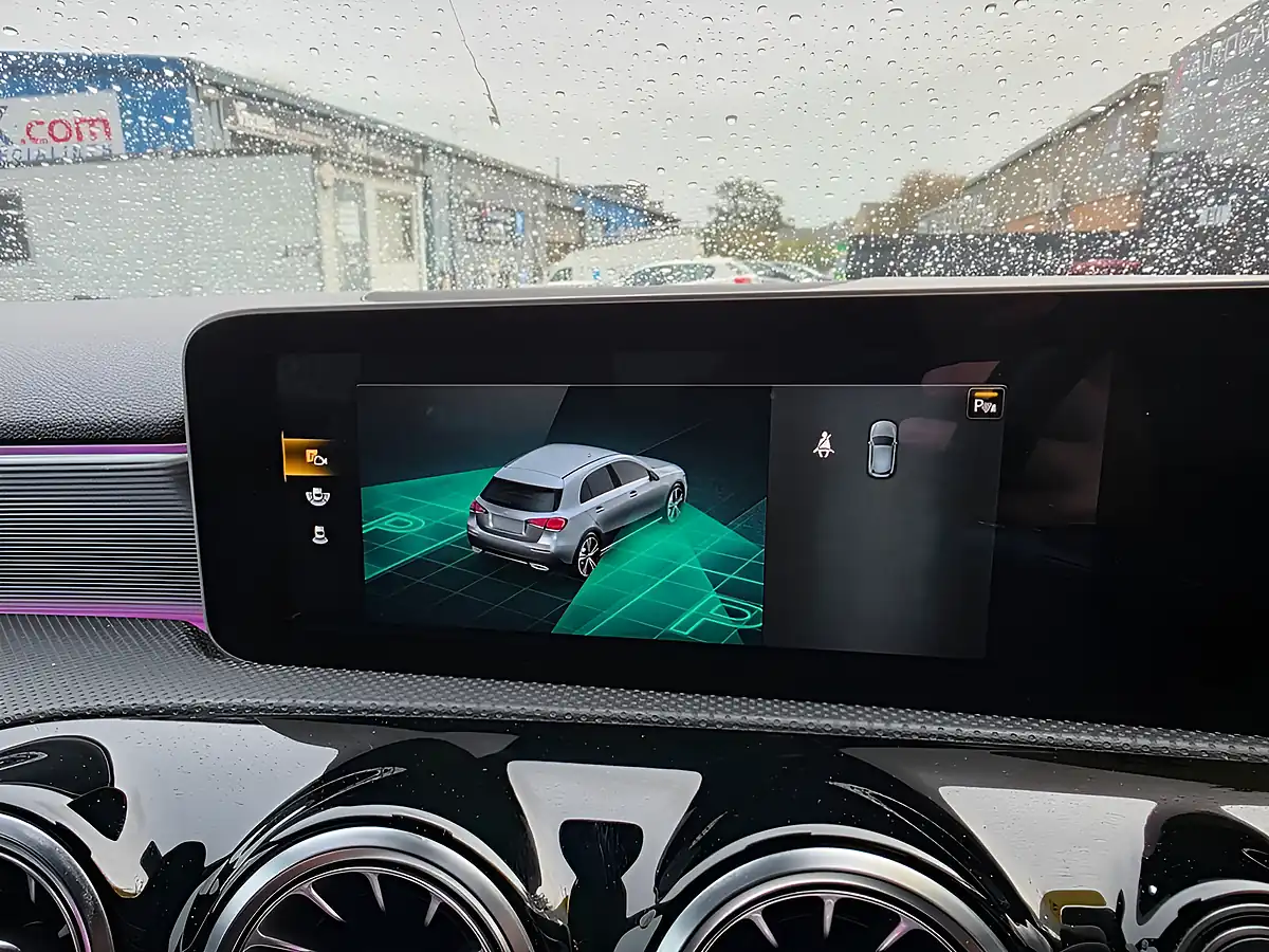 Used 2019 Mercedes-Benz a Class AMG Line (premium) Polar White - Interior and Exterior details 18