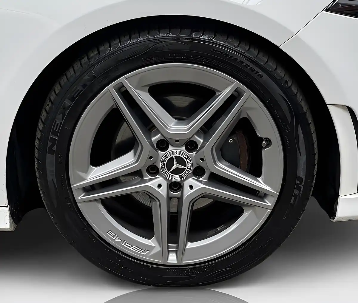 Used 2019 Mercedes-Benz a-Class AMG Line Premium White - Interior and Exterior details 9