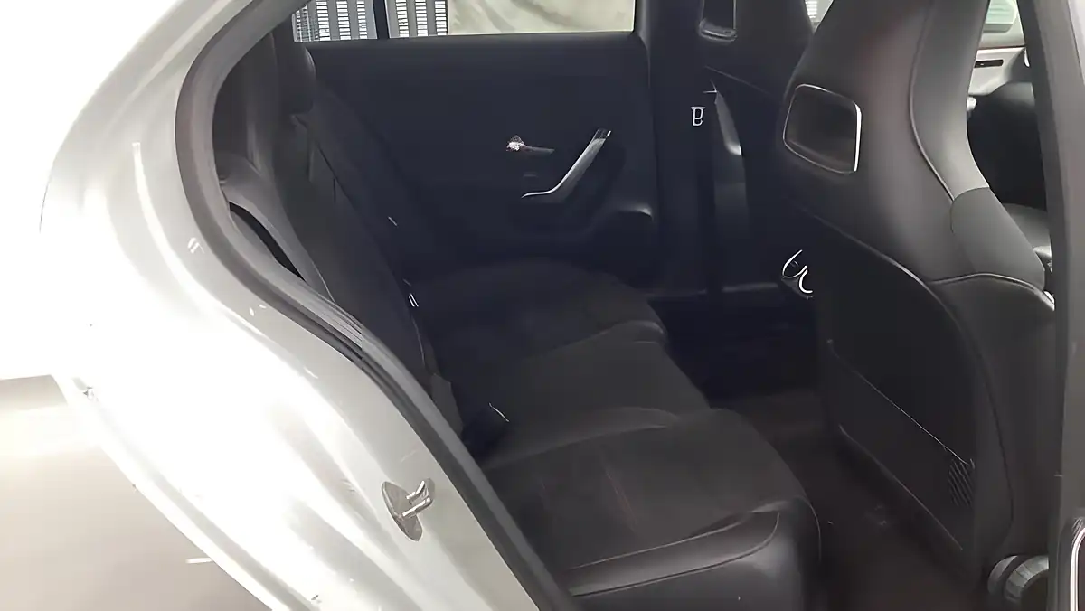 Used 2019 Mercedes-Benz a Class AMG Line Premium White - Interior and Exterior details 10