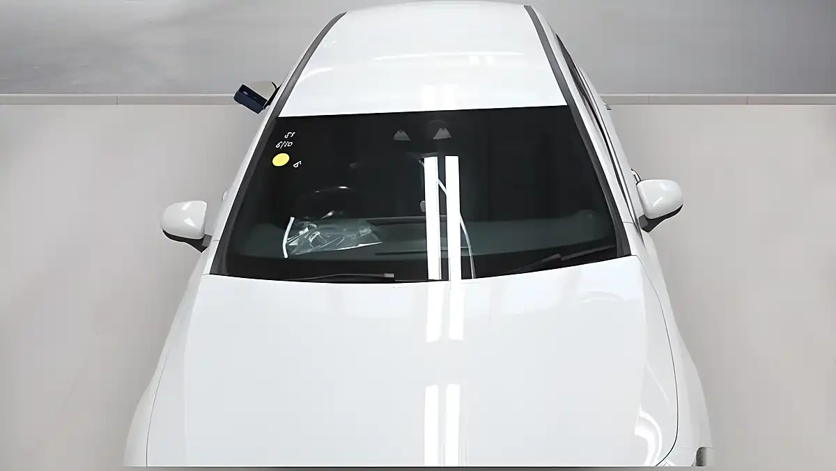Used 2019 Mercedes-Benz a Class AMG Line Premium White - Interior and Exterior details 7