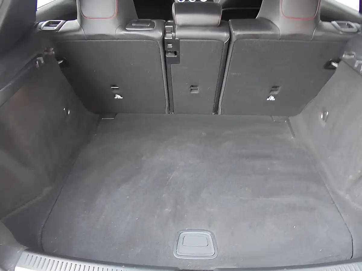 Used 2019 Mercedes-Benz a Class AMG Line Silver - Interior and Exterior details 10