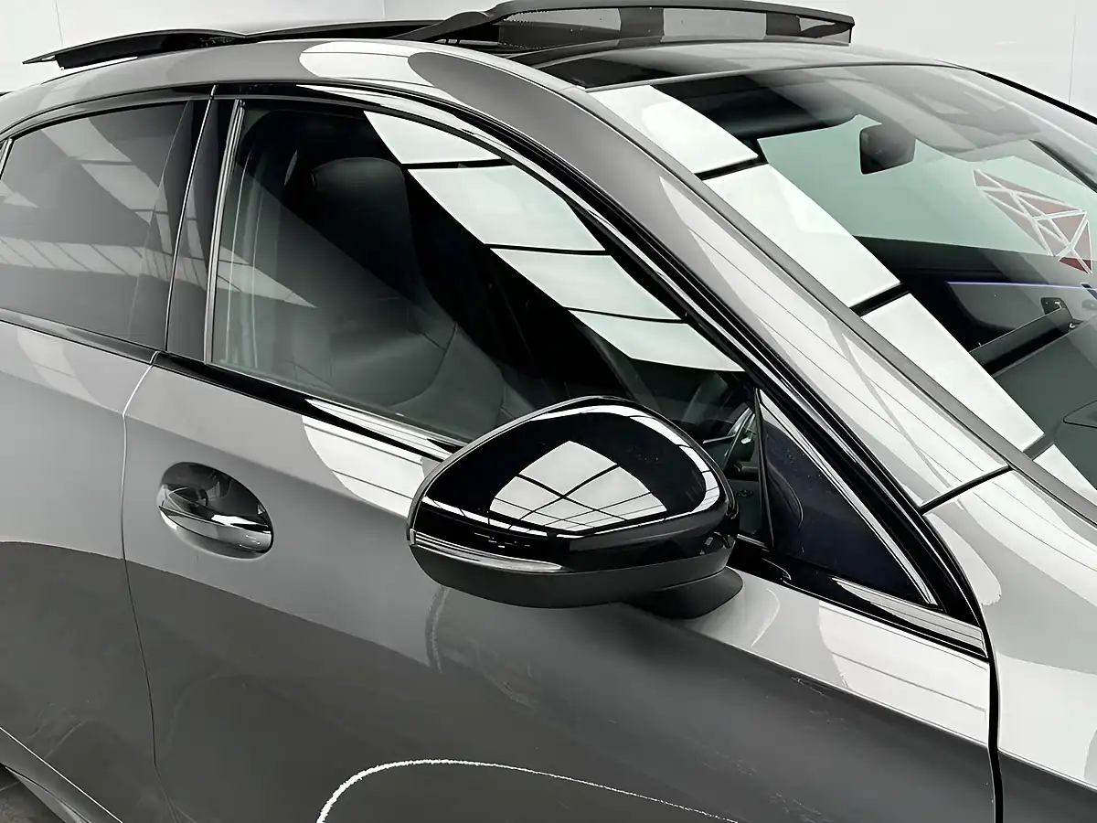 Used 2019 Mercedes-Benz a-Class Premium+ Grey - Interior and Exterior details 4
