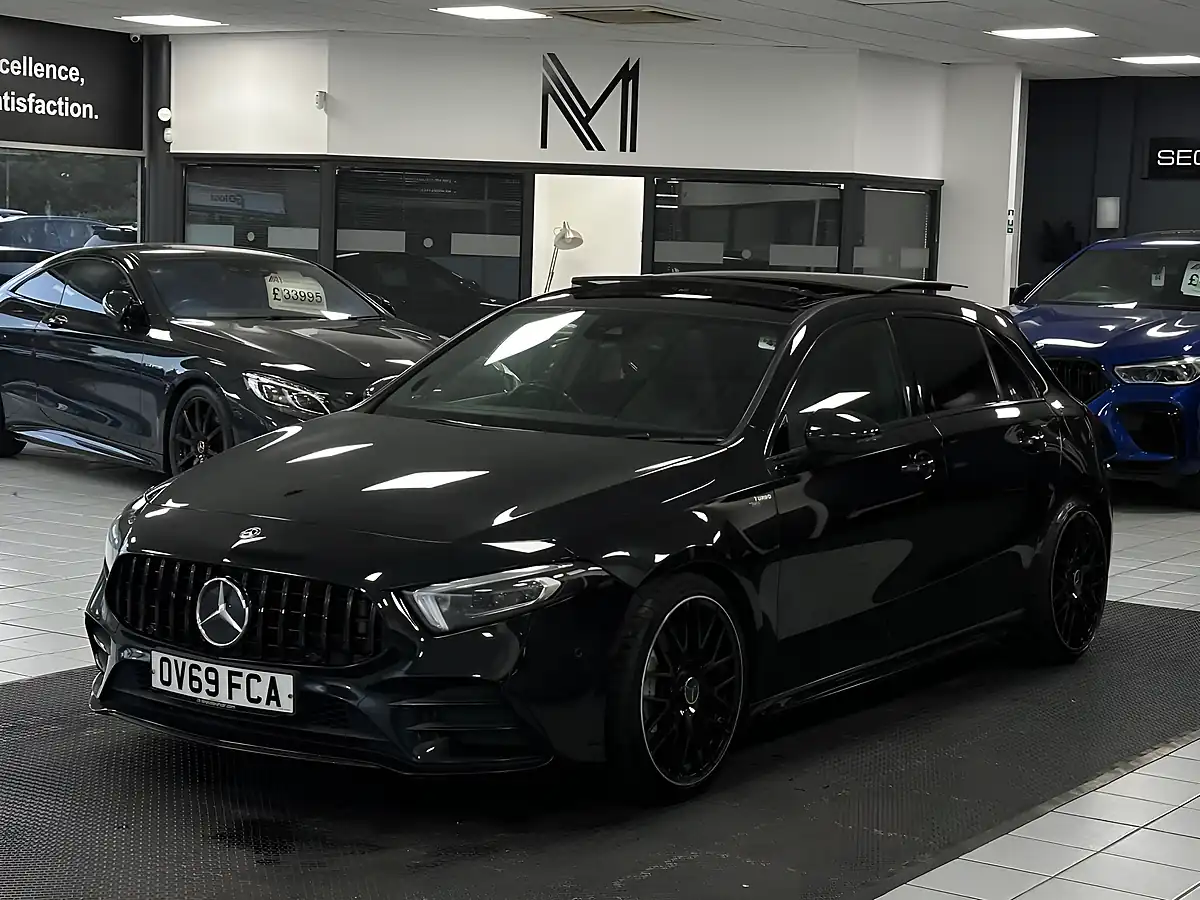 Used 2019 Mercedes-Benz a Class Premium Plus Black - Interior and Exterior details 6