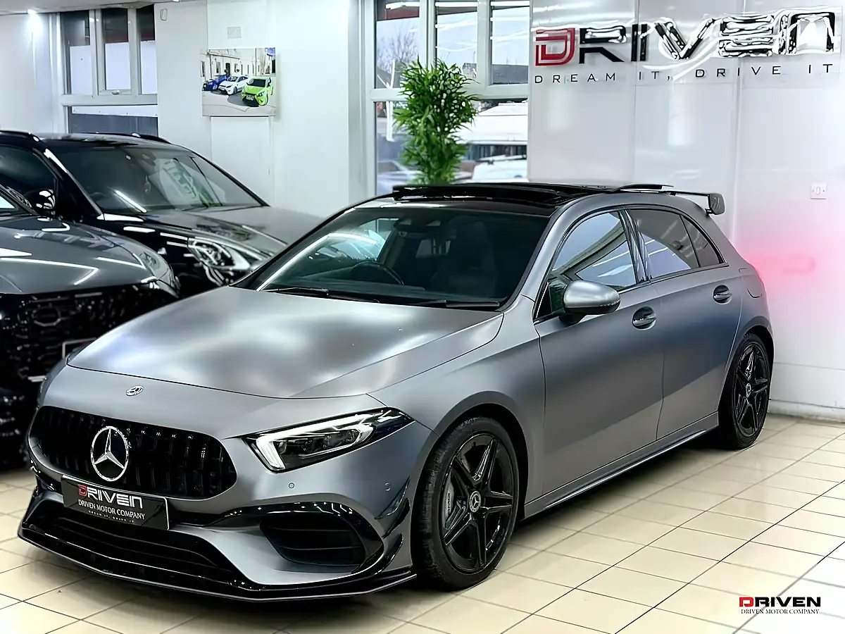 Used 2019 Mercedes-Benz a Class Premium Plus Grey - Interior and Exterior details 6