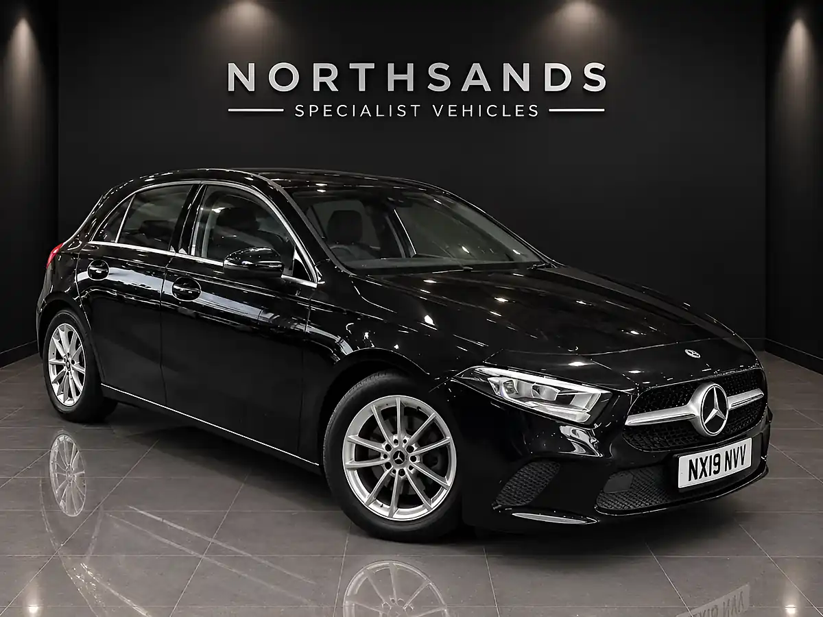 Used 2019 Mercedes-Benz a Class Se Black - Front View
