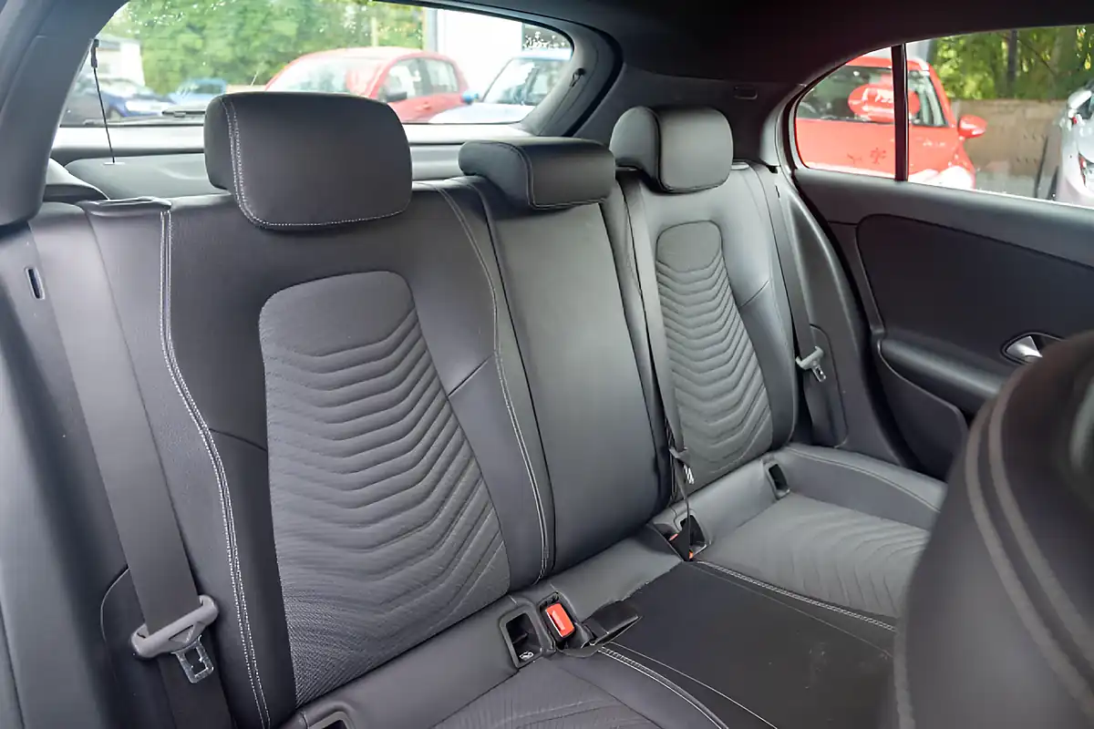 Used 2019 Mercedes-Benz a Class Se (executive) Mountain Grey - Interior and Exterior details 10