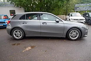 Used 2019 Mercedes-Benz a Class Se (executive) Mountain Grey - Interior and Exterior details 9