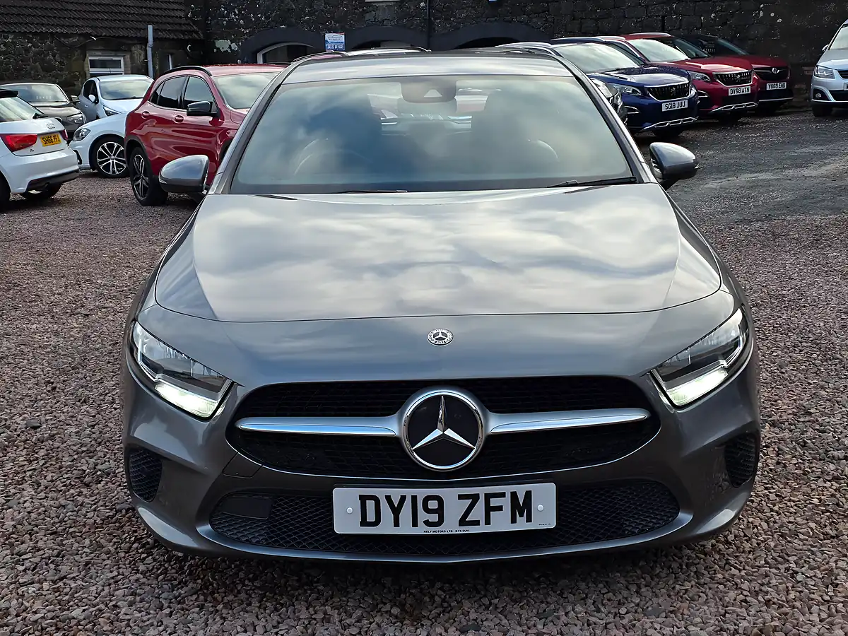 Used 2019 Mercedes-Benz a Class Se Executive Mountain Grey Metallic - Interior and Exterior details 3