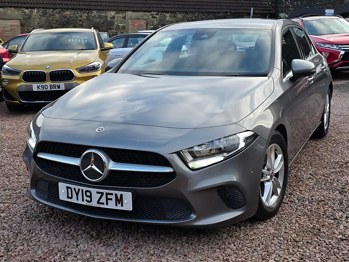 Used 2019 Mercedes-Benz a Class Se Executive Mountain Grey Metallic - Interior and Exterior details 5