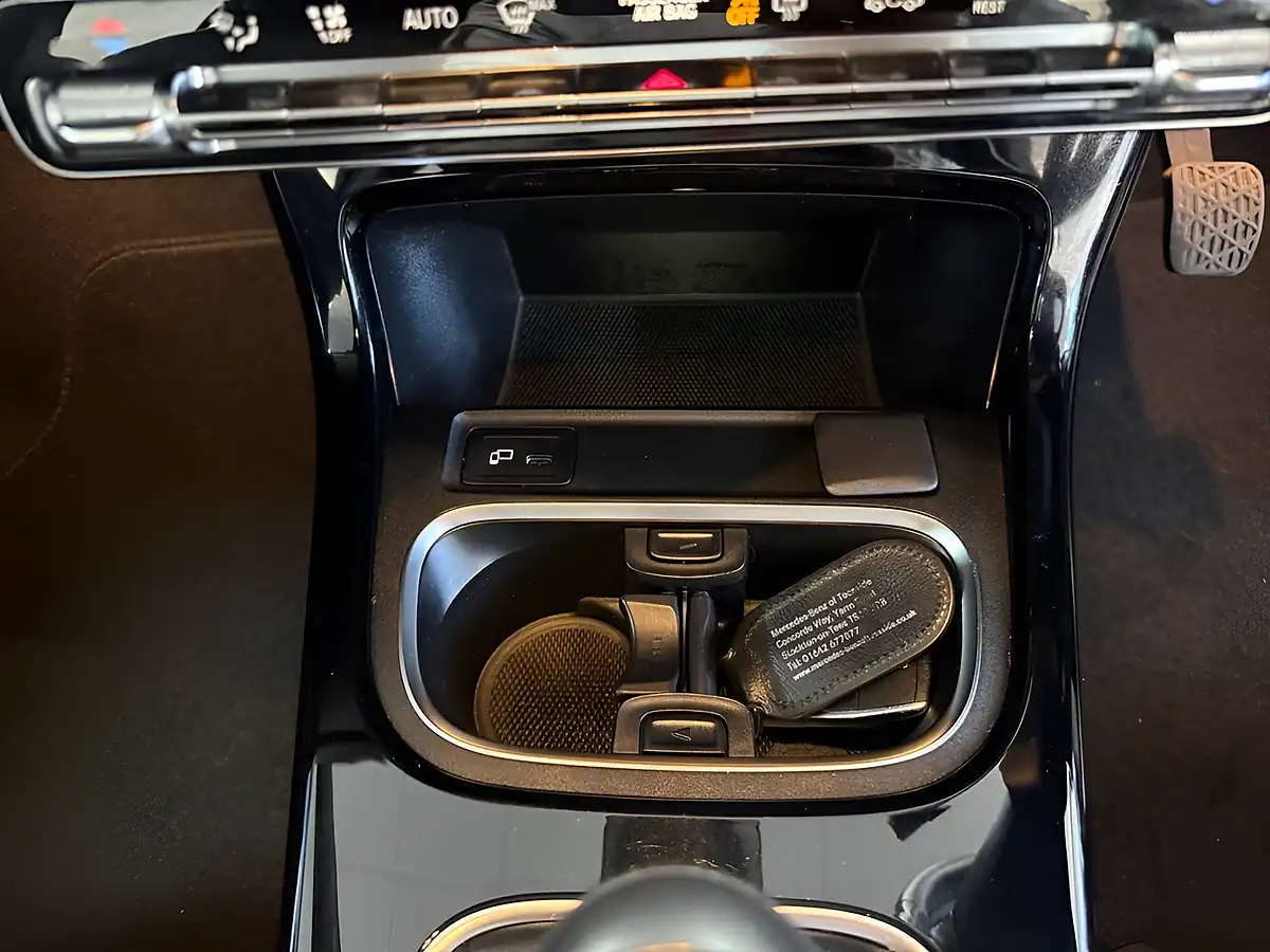 Used 2019 Mercedes-Benz a Class Sport (executive) Black - Interior and Exterior details 19
