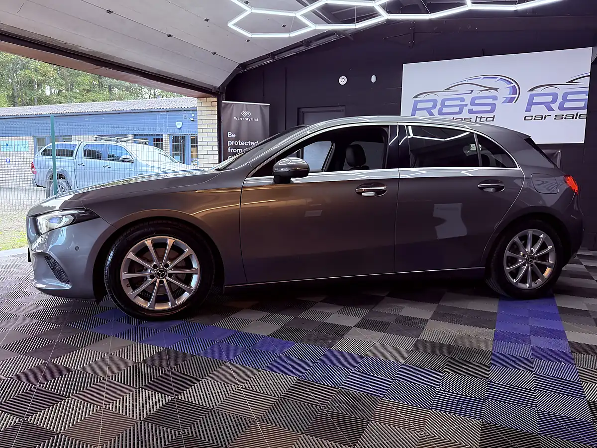 Used 2019 Mercedes-Benz a Class Sport Executive Grey - Interior and Exterior details 7