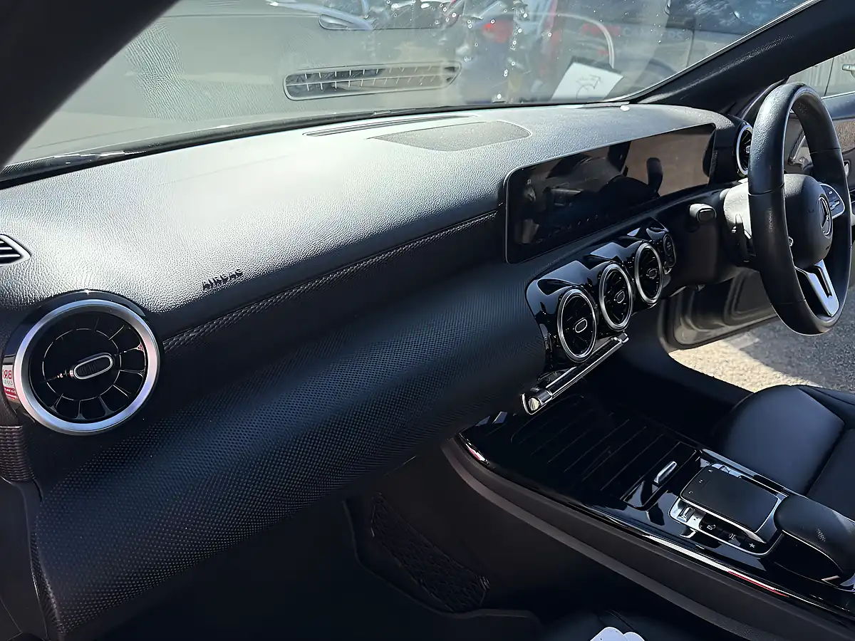 Used 2019 Mercedes-Benz a Class Sport (executive) Grey - Interior and Exterior details 19