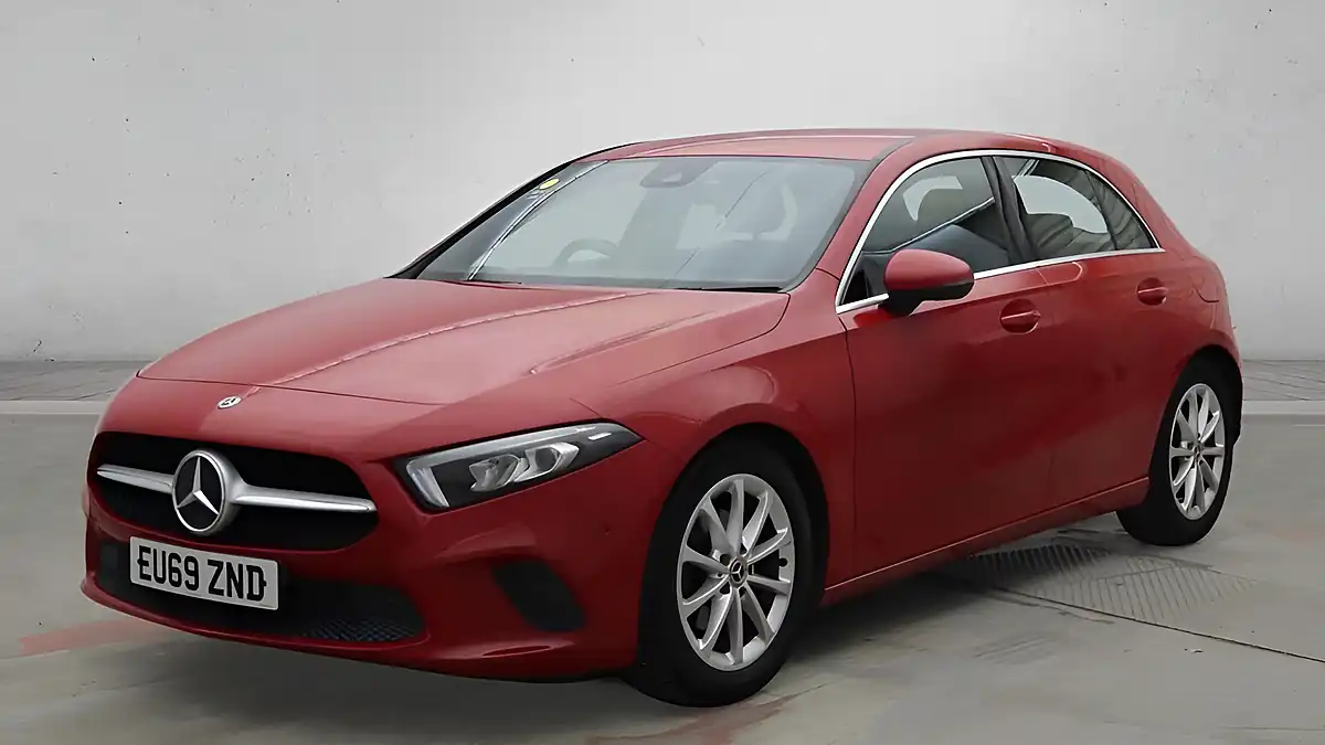 Used 2019 Mercedes-Benz a Class Sport (executive) Red - Interior and Exterior details 4