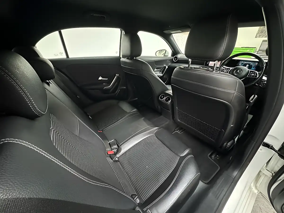 Used 2019 Mercedes-Benz a-Class Sport (executive) White - Interior and Exterior details 8