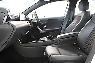 Used 2019 Mercedes-Benz a-Class Sport (premium) Polar White - Interior and Exterior details 20