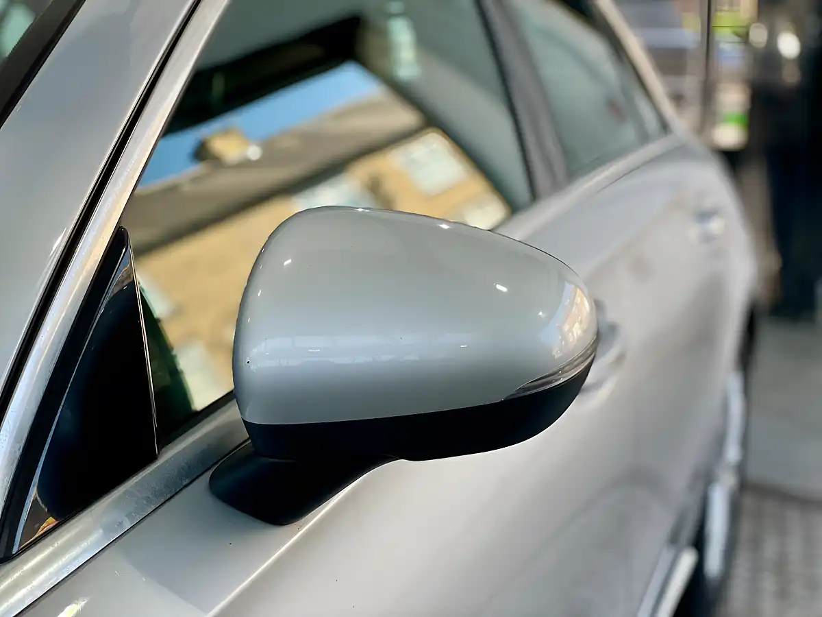 Used 2019 Mercedes-Benz a Class Sport Silver - Interior and Exterior details 14