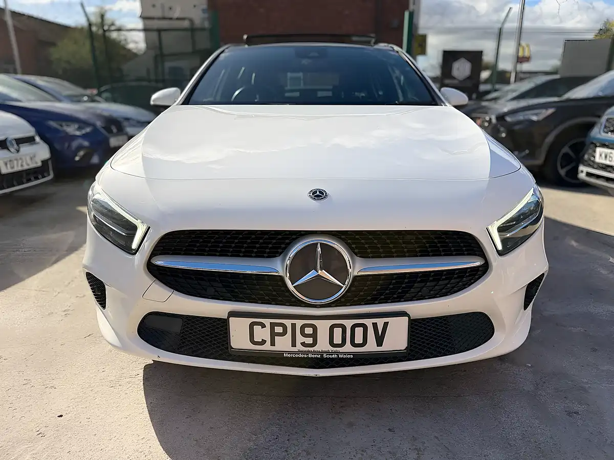 Used 2019 Mercedes-Benz A180 Sport Premium Plus White - Interior and Exterior details 5