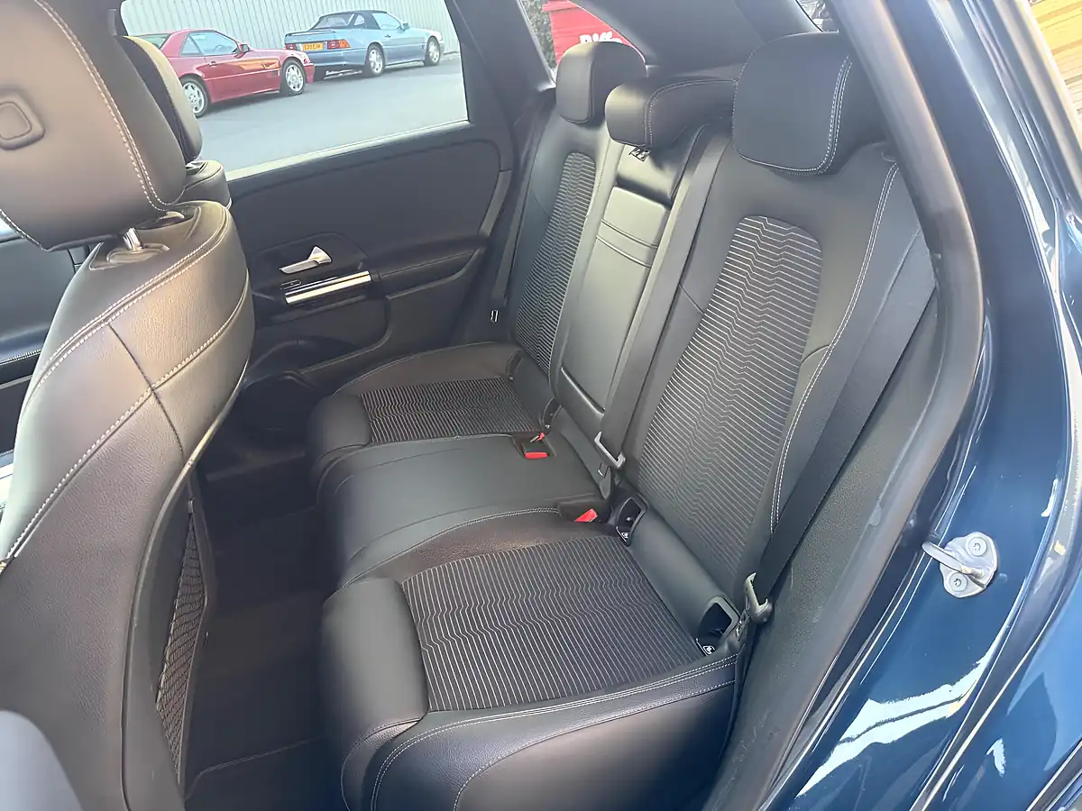 Used 2019 Mercedes-Benz B Class Sport Blue - Interior and Exterior details 17