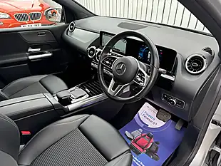 Used 2019 Mercedes-Benz B-Class Sport (executive) Silver - Interior and Exterior details 17