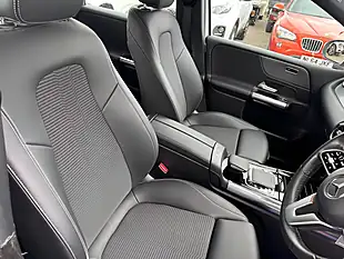 Used 2019 Mercedes-Benz B-Class Sport (executive) Silver - Interior and Exterior details 18