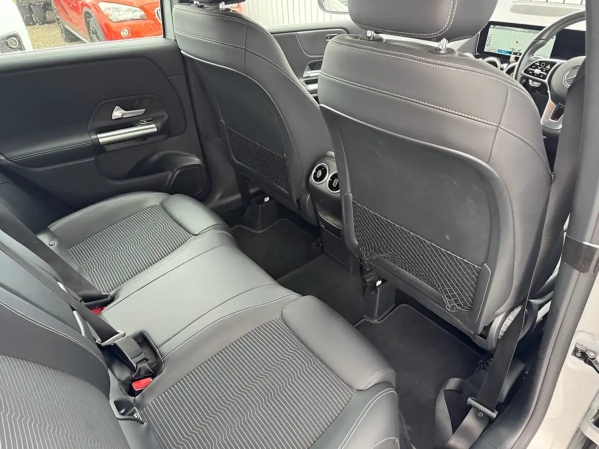 Used 2019 Mercedes-Benz B-Class Sport (executive) Silver - Interior and Exterior details 19