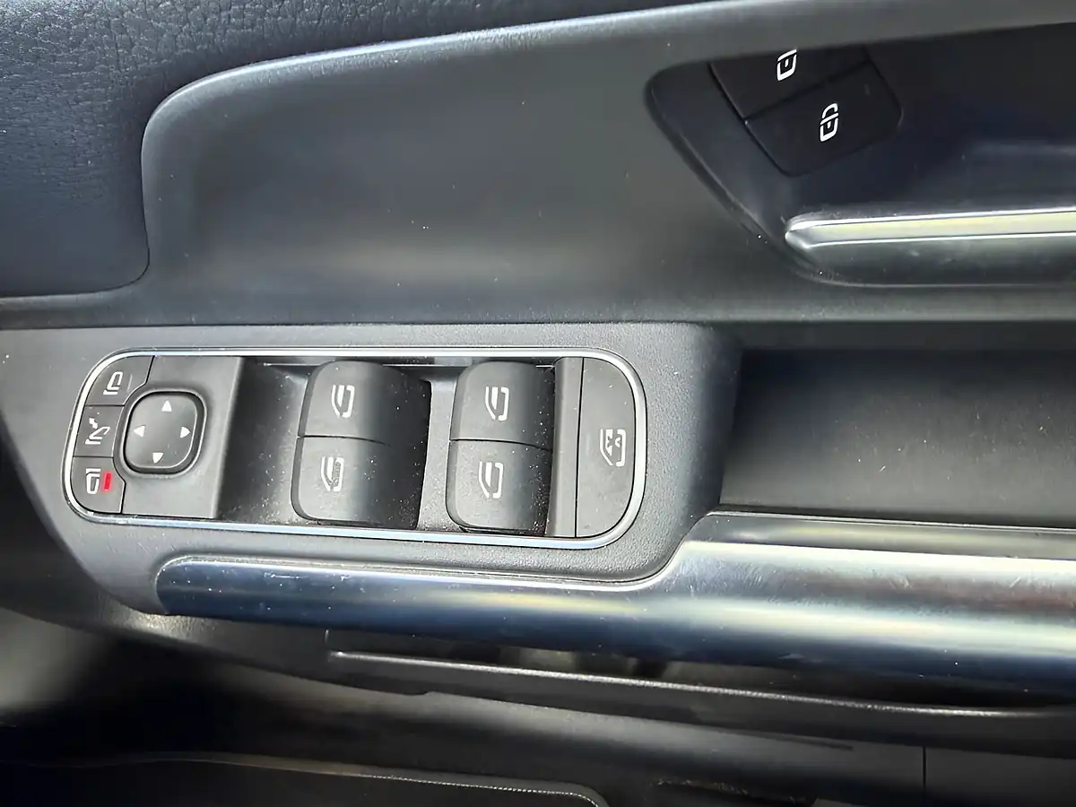 Used 2019 Mercedes-Benz B Class Sport (executive) Silver - Interior and Exterior details 20