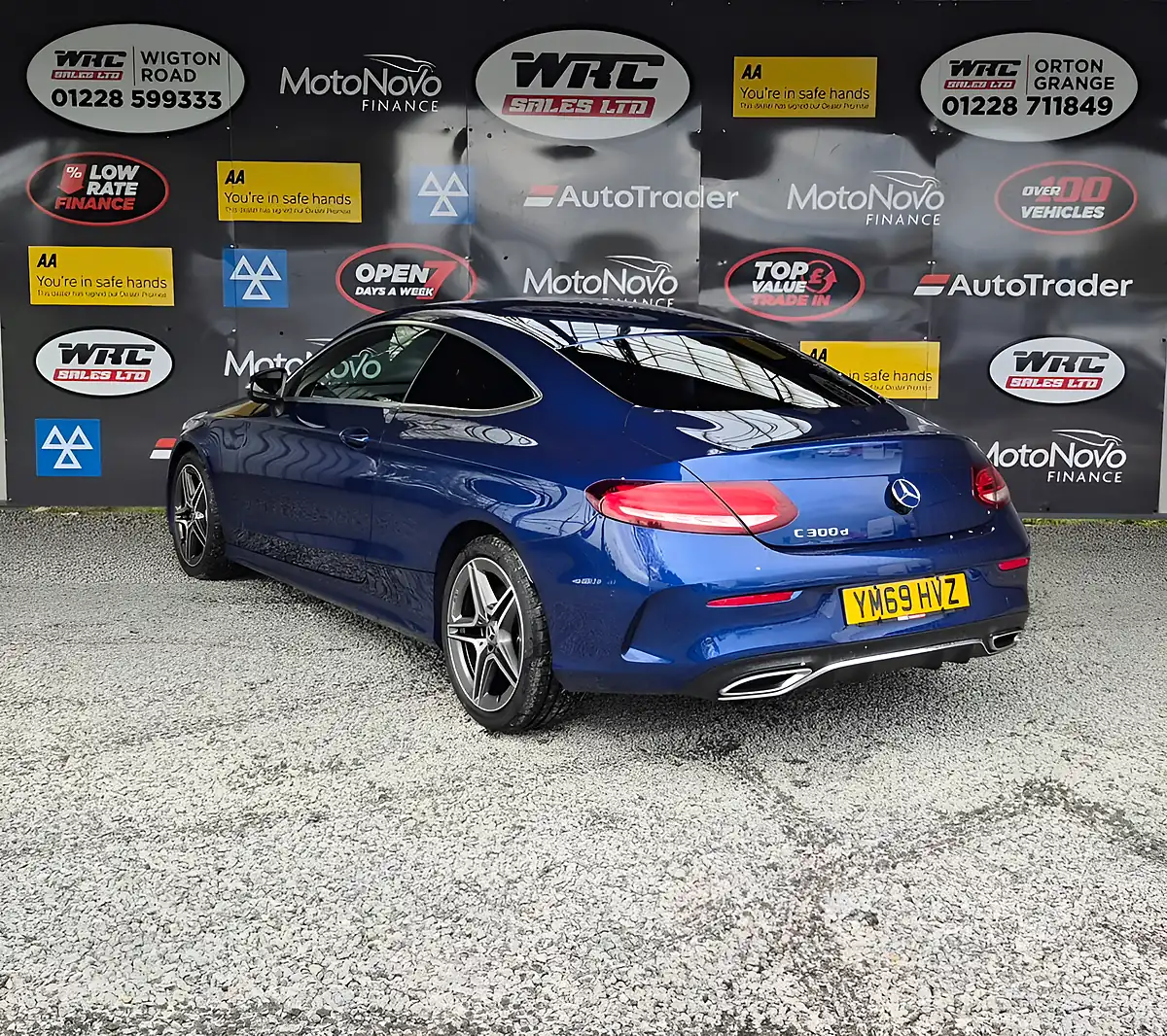 Used 2019 Mercedes-Benz C-Class AMG Line (premium) Blue - Interior and Exterior details 3