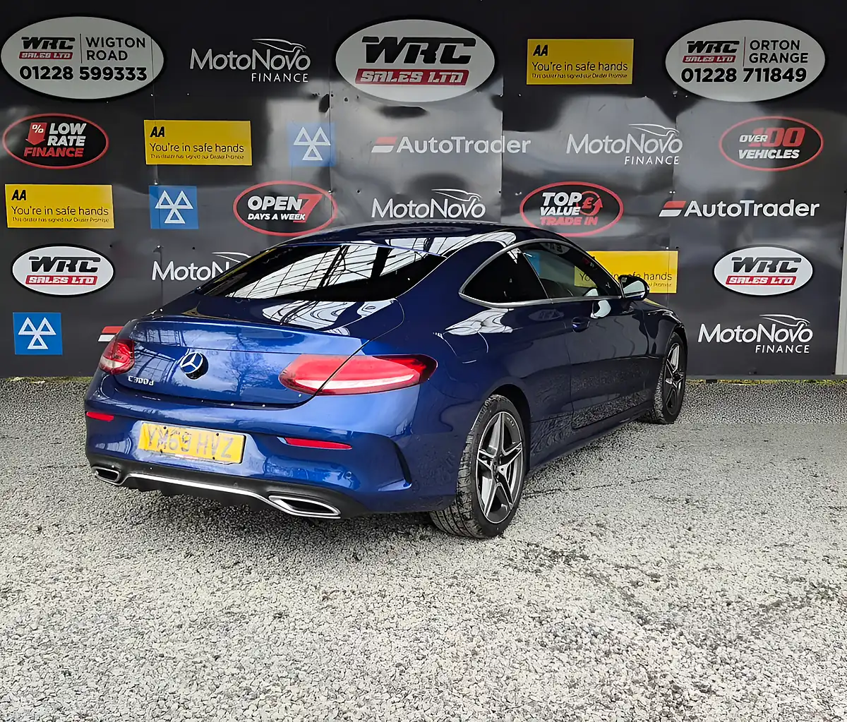 Used 2019 Mercedes-Benz C-Class AMG Line (premium) Blue - Interior and Exterior details 6