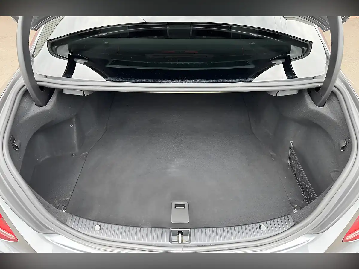 Used 2019 Mercedes-Benz C Class AMG Line (premium) Grey - Interior and Exterior details 9