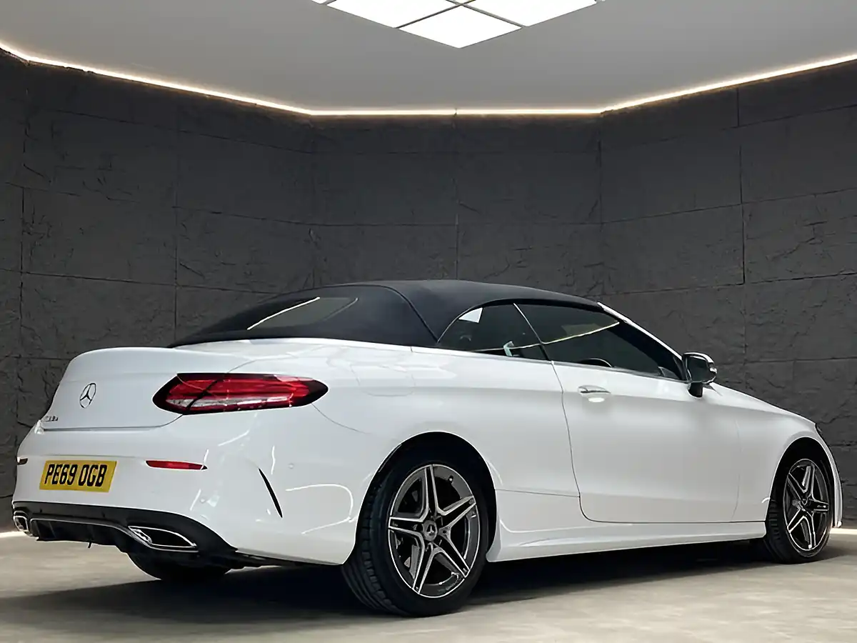 Used 2019 Mercedes-Benz C-Class AMG Line (premium Plus) Polar White - Interior and Exterior details 11