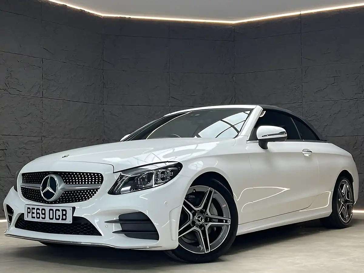 Used 2019 Mercedes-Benz C-Class AMG Line (premium Plus) Polar White - Interior and Exterior details 2