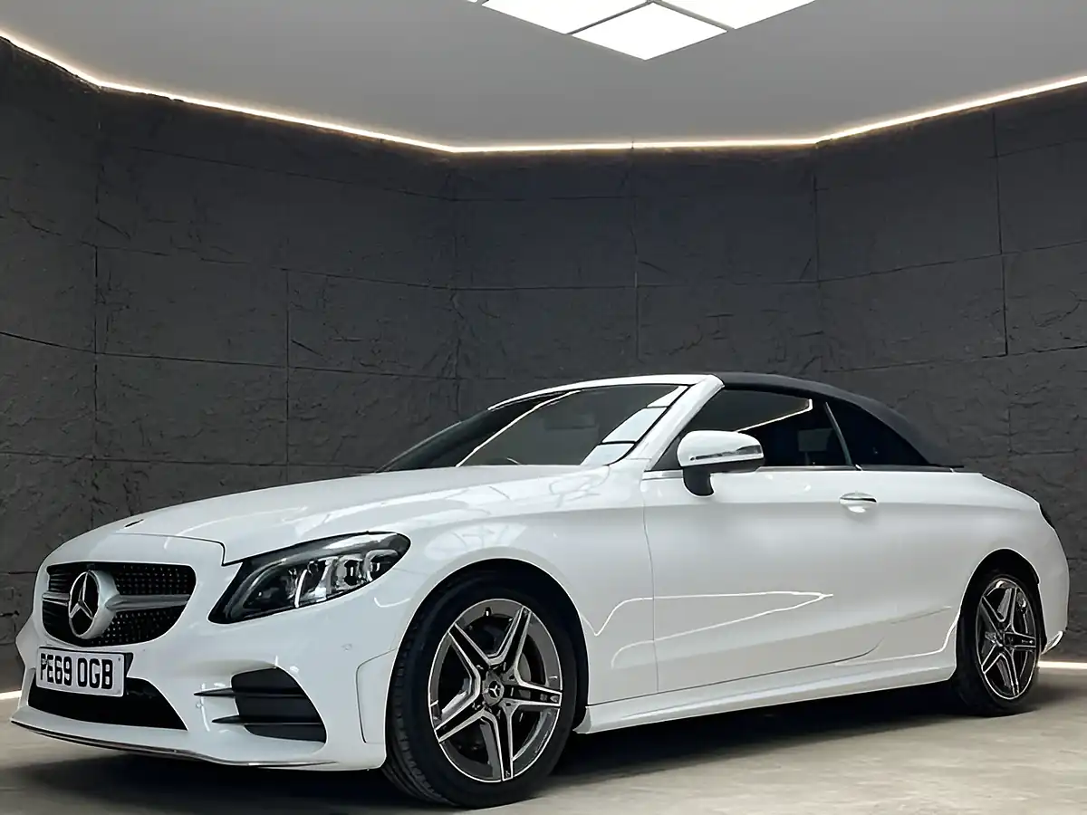 Used 2019 Mercedes-Benz C-Class AMG Line (premium Plus) White - Interior and Exterior details 3