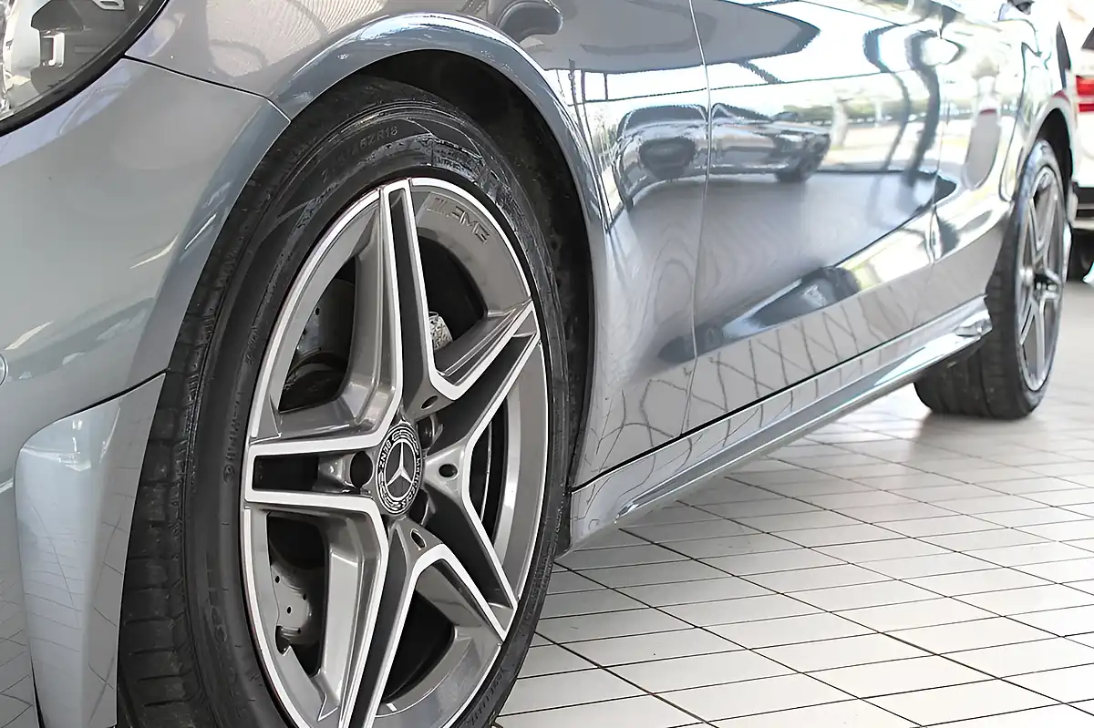 Used 2019 Mercedes-Benz C-Class AMG Line (premium) Selenite Grey - Interior and Exterior details 6
