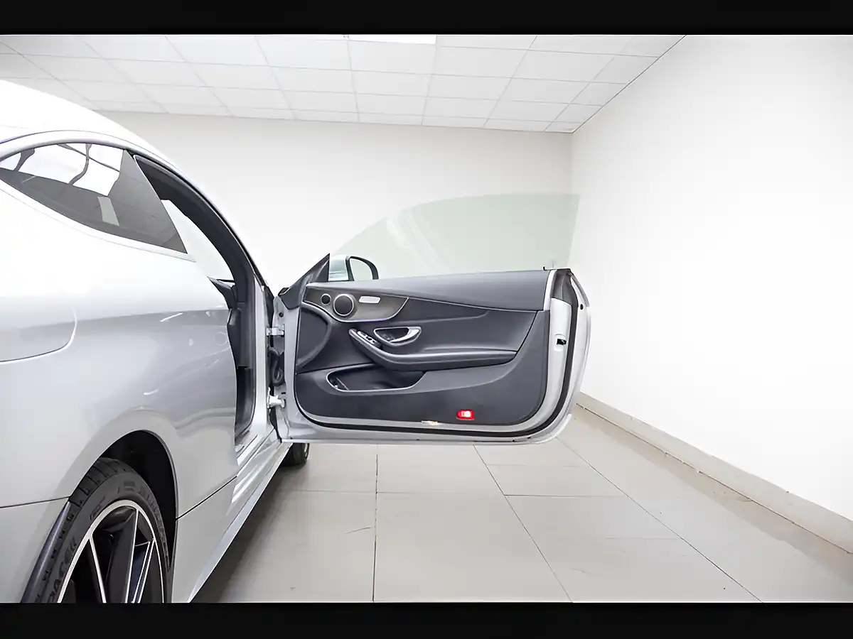 Used 2019 Mercedes-Benz C Class AMG Line (premium) Silver - Interior and Exterior details 20
