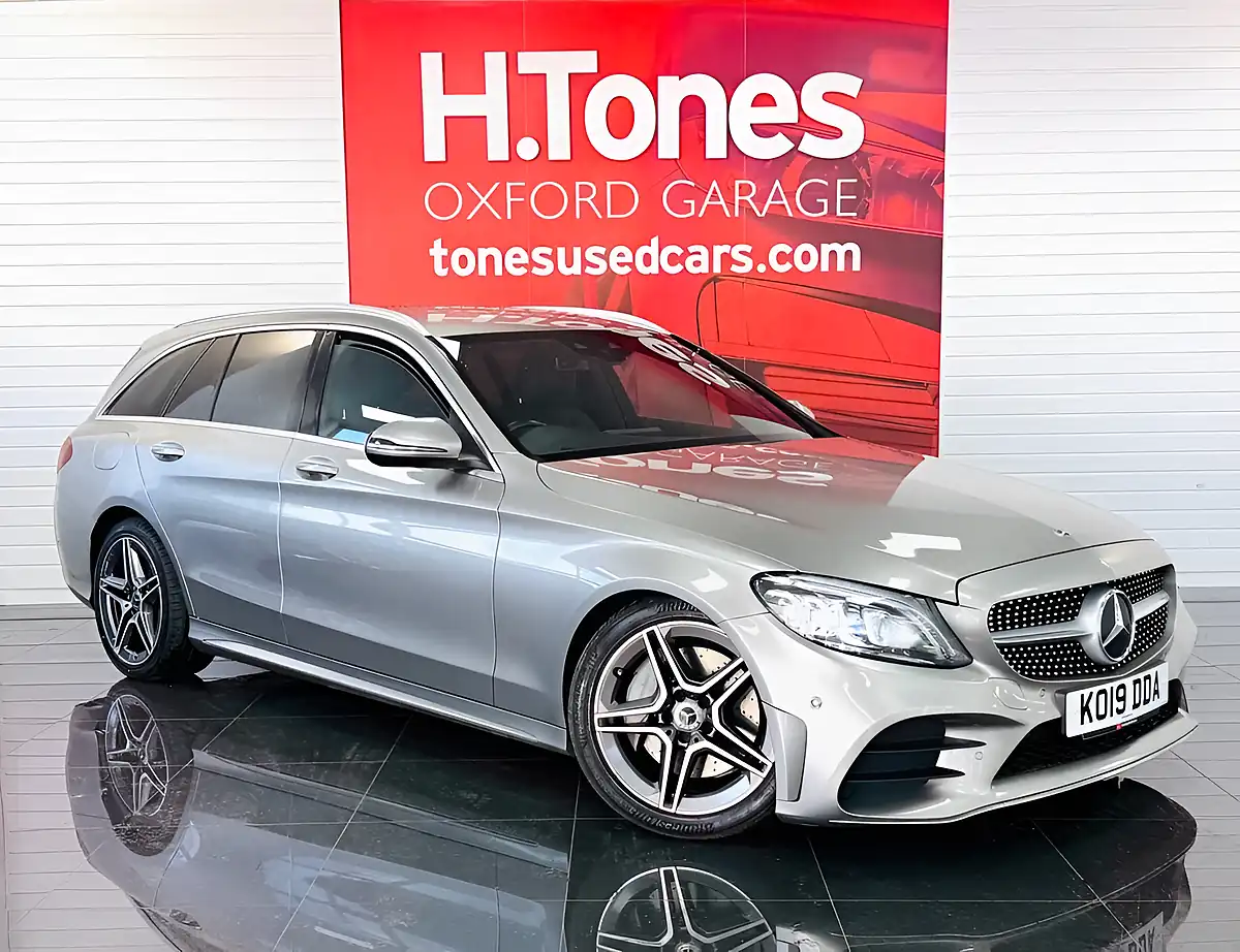 Used 2019 Mercedes-Benz C-Class AMG Line (premium) Silver - Front View