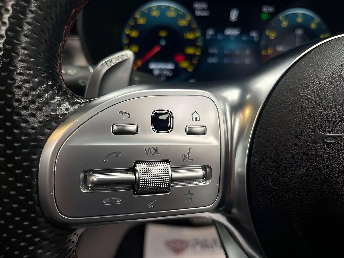 Used 2019 Mercedes-Benz C-Class Premium+ Black - Interior and Exterior details 12