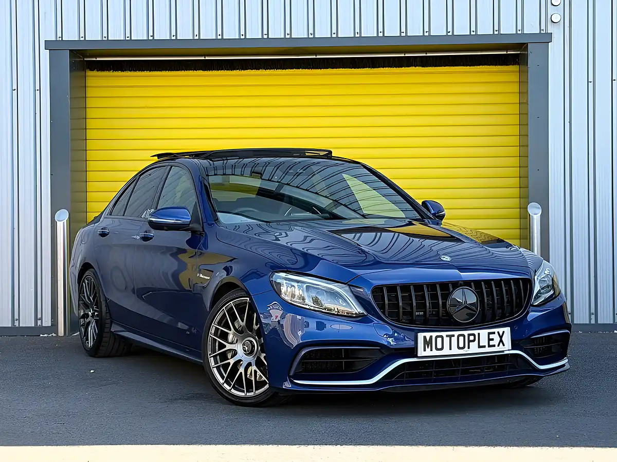 Used 2019 Mercedes-Benz C Class Premium Plus Blue - Interior and Exterior details 3