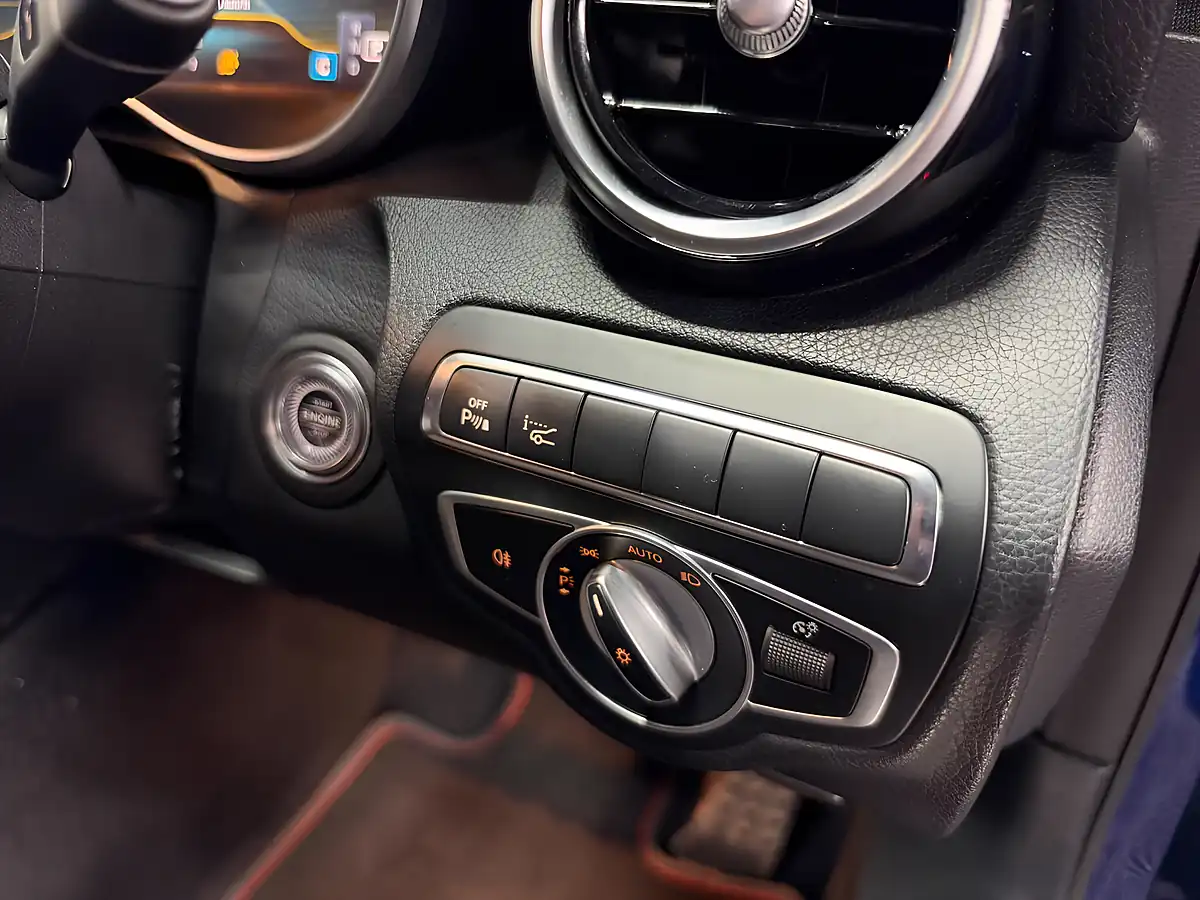 Used 2019 Mercedes-Benz C Class Premium Plus Cavansite Blue - Interior and Exterior details 16