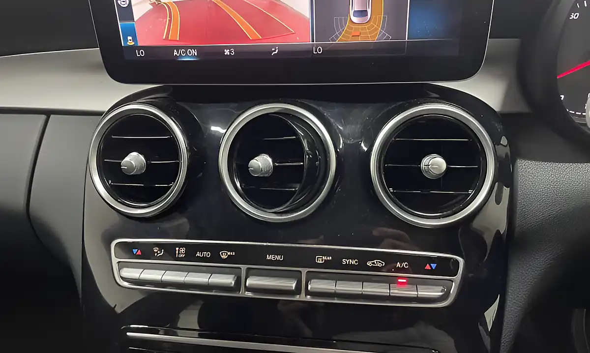 Used 2019 Mercedes-Benz C220 Se Metallic Grey - Interior and Exterior details 12