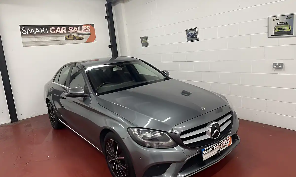 Used 2019 Mercedes-Benz C220 Se Metallic Grey - Interior and Exterior details 15