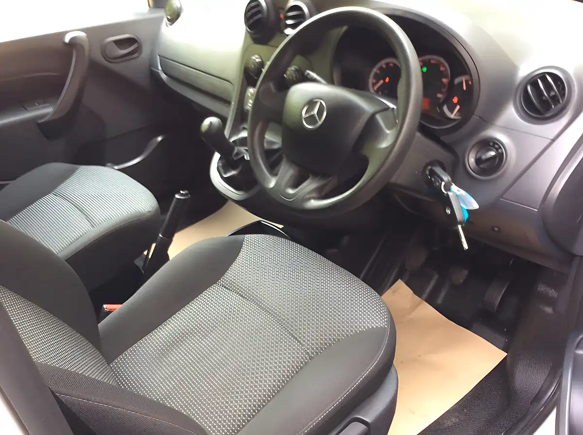 Used 2019 Mercedes-Benz Citan 109 White - Interior and Exterior details 11
