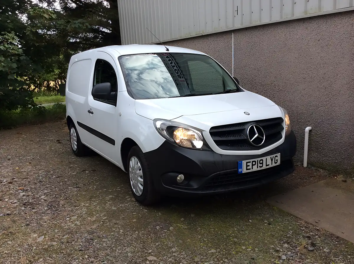 Used 2019 Mercedes-Benz Citan 109 White - Interior and Exterior details 2