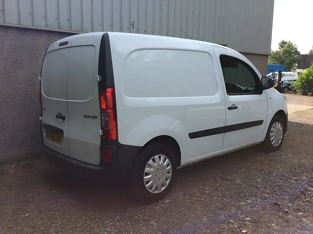 Used 2019 Mercedes-Benz Citan 109 White - Interior and Exterior details 3
