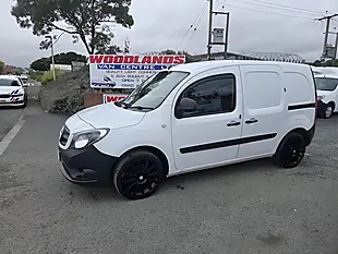Used 2019 Mercedes-Benz Citan Blue Efficiency White - Interior and Exterior details 4