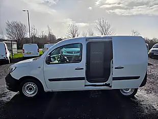 Used 2019 Mercedes-Benz Citan Blueefficiency L2 White - Interior and Exterior details 9