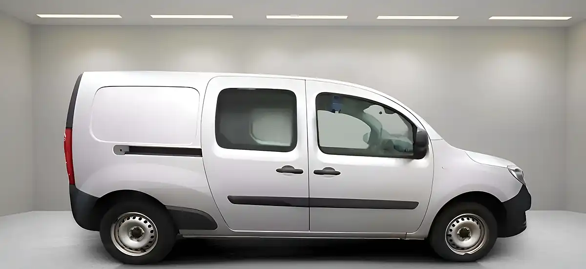 Used 2019 Mercedes-Benz Citan Crew Van L3 Silver - Interior and Exterior details 3