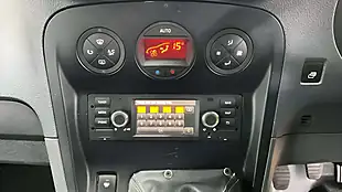 Used 2019 Mercedes-Benz Citan Crew Van L3 Silver - Interior and Exterior details 7