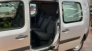 Used 2019 Mercedes-Benz Citan Crew Van L3 Silver - Interior and Exterior details 8